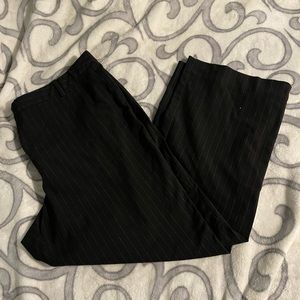 Old Navy Black with White Pin Stripped Capris Size 14